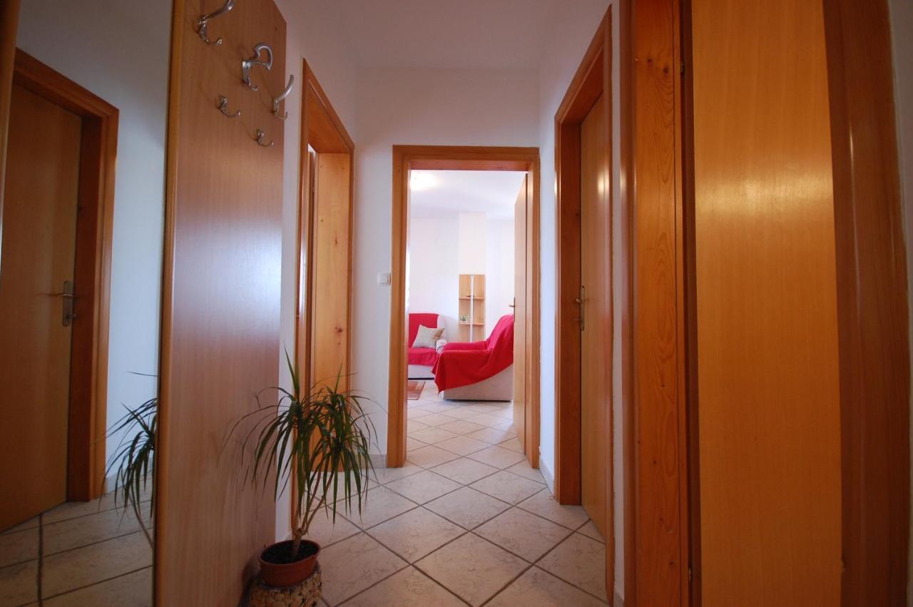 Apartments Novak By El-Pi Tours Malinska Ngoại thất bức ảnh